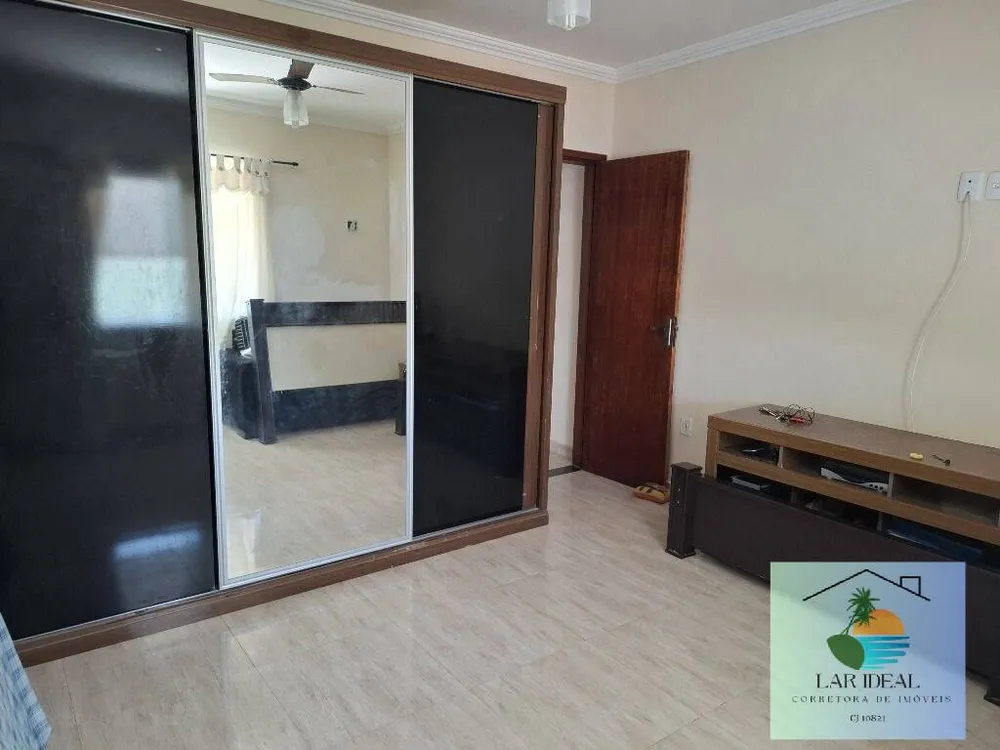 Casa, 4 quartos, 279 m² - Foto 2