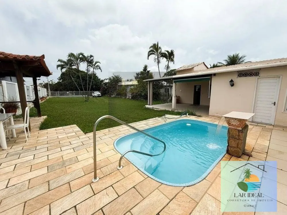 Casa, 5 quartos, 235 m² - Foto 1