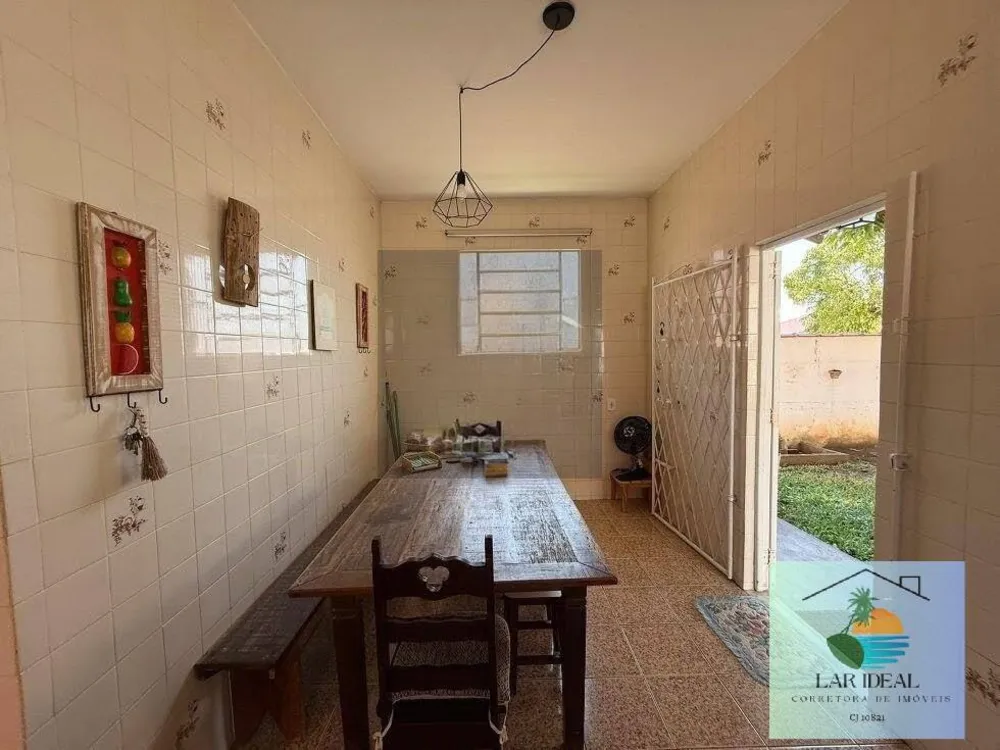 Casa, 5 quartos, 240 m² - Foto 14