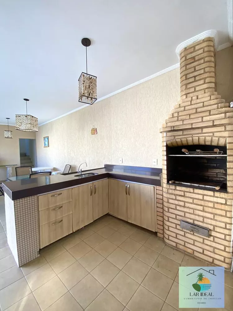 Casa, 4 quartos, 225 m² - Foto 9