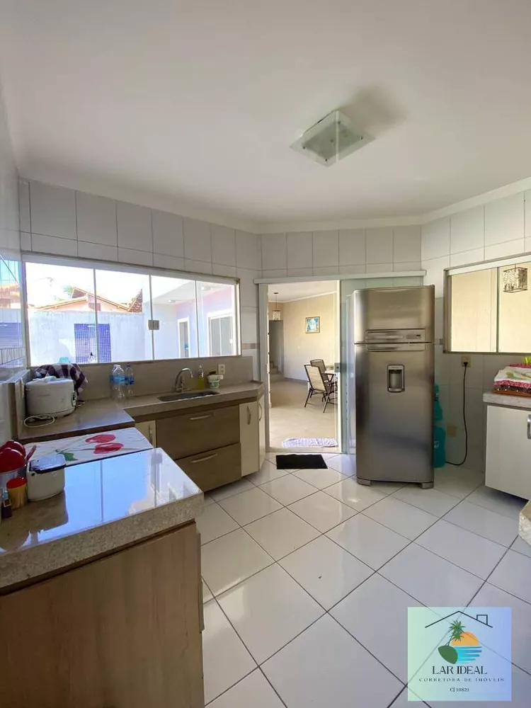 Casa, 4 quartos, 225 m² - Foto 12