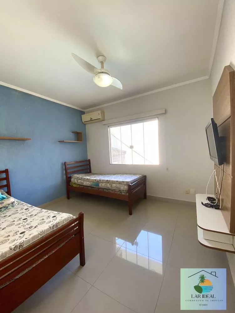 Casa, 4 quartos, 225 m² - Foto 16