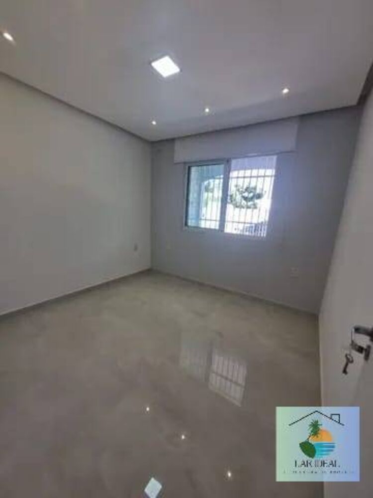 Casa, 4 quartos, 191 m² - Foto 1
