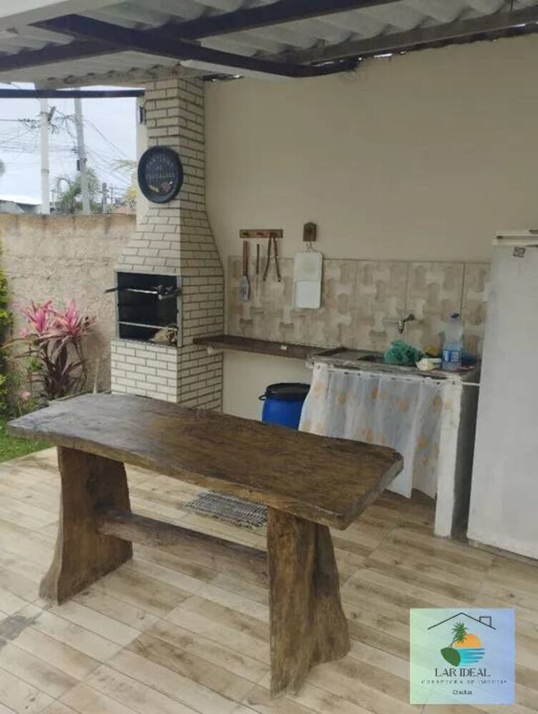 Casa à venda com 4 quartos, 430m² - Foto 1