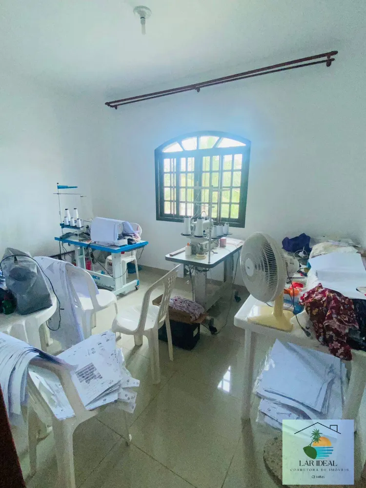 Casa, 6 quartos, 200 m² - Foto 1