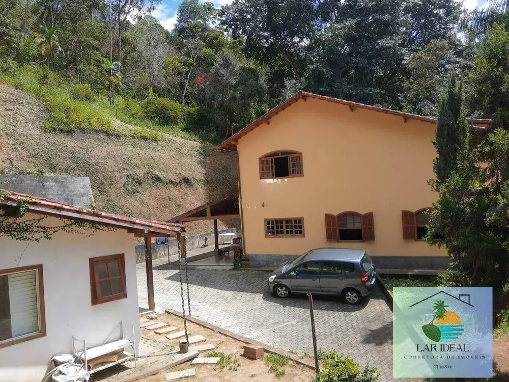 Casa, 3 quartos, 220 m² - Foto 2