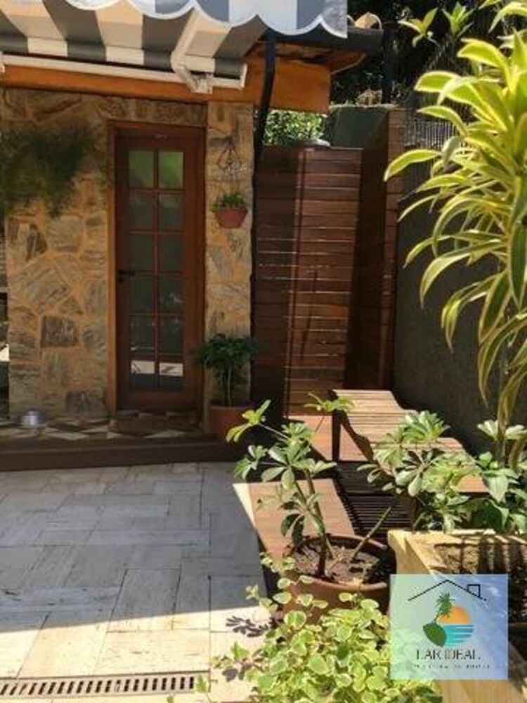 Casa à venda com 2 quartos, 140m² - Foto 10