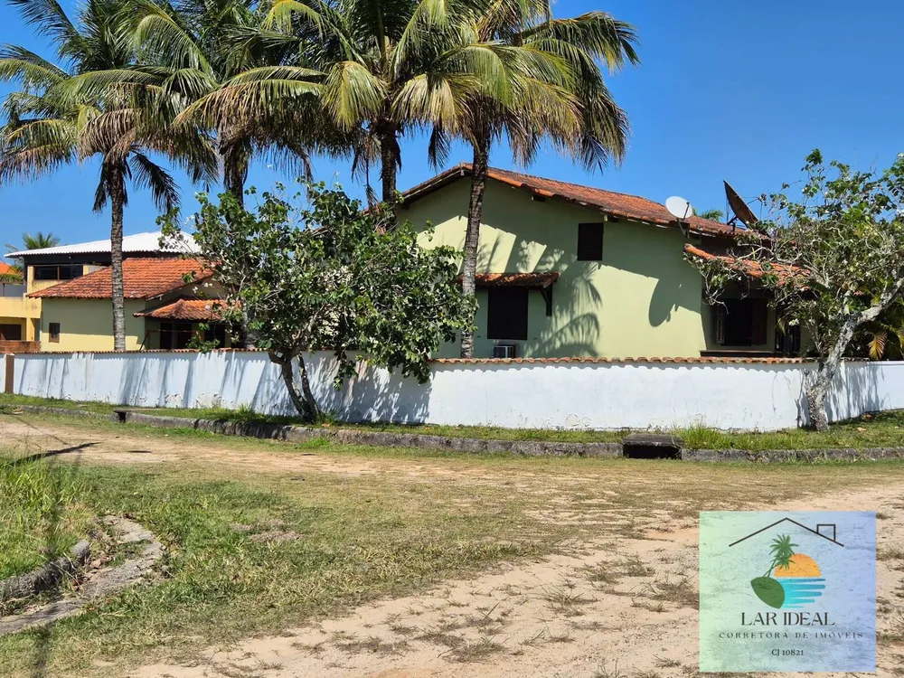 Casa, 4 quartos, 226 m² - Foto 1