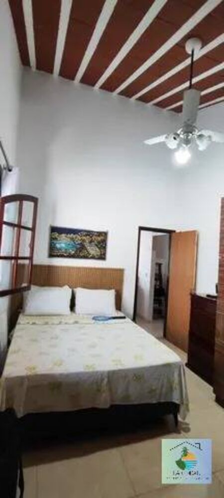 Casa à venda com 4 quartos, 250m² - Foto 3