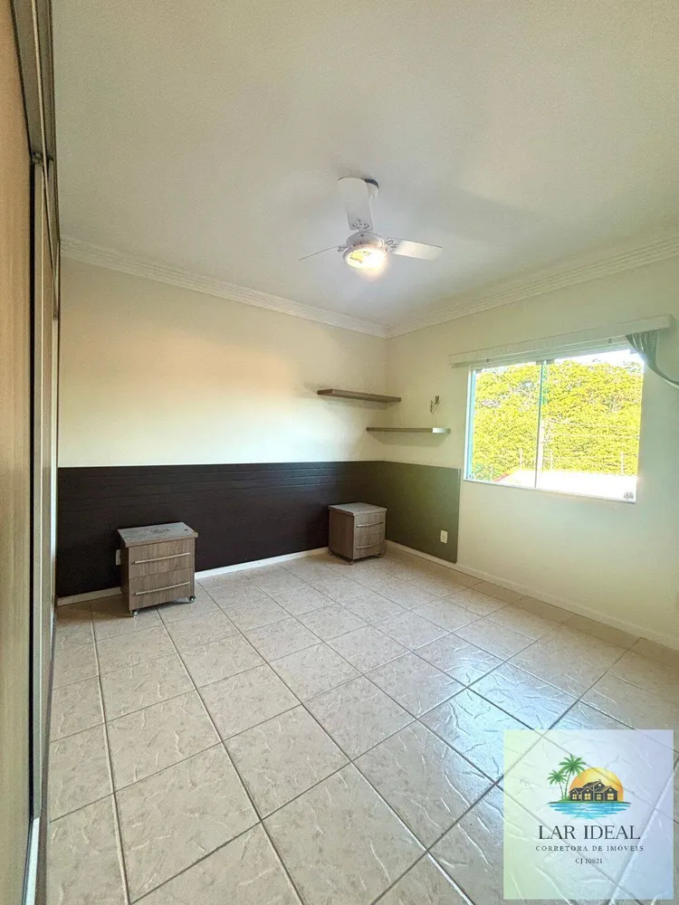 Casa, 3 quartos, 218 m² - Foto 15