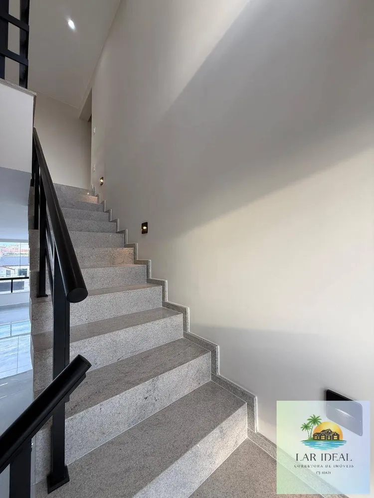 Casa, 3 quartos, 217 m² - Foto 22
