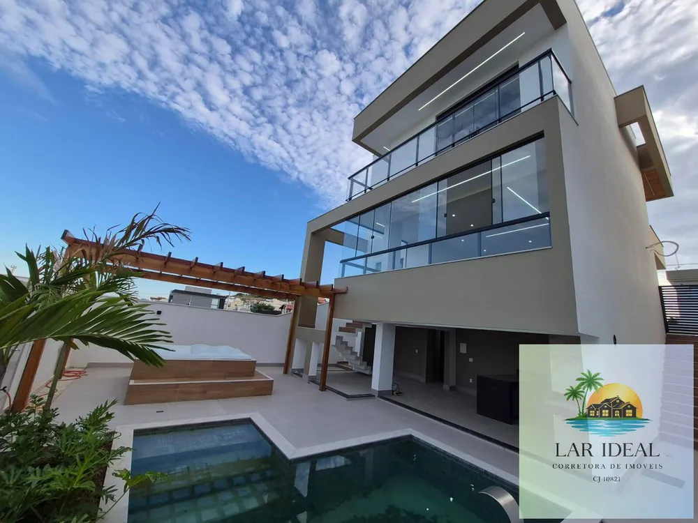 Casa, 3 quartos, 217 m² - Foto 4