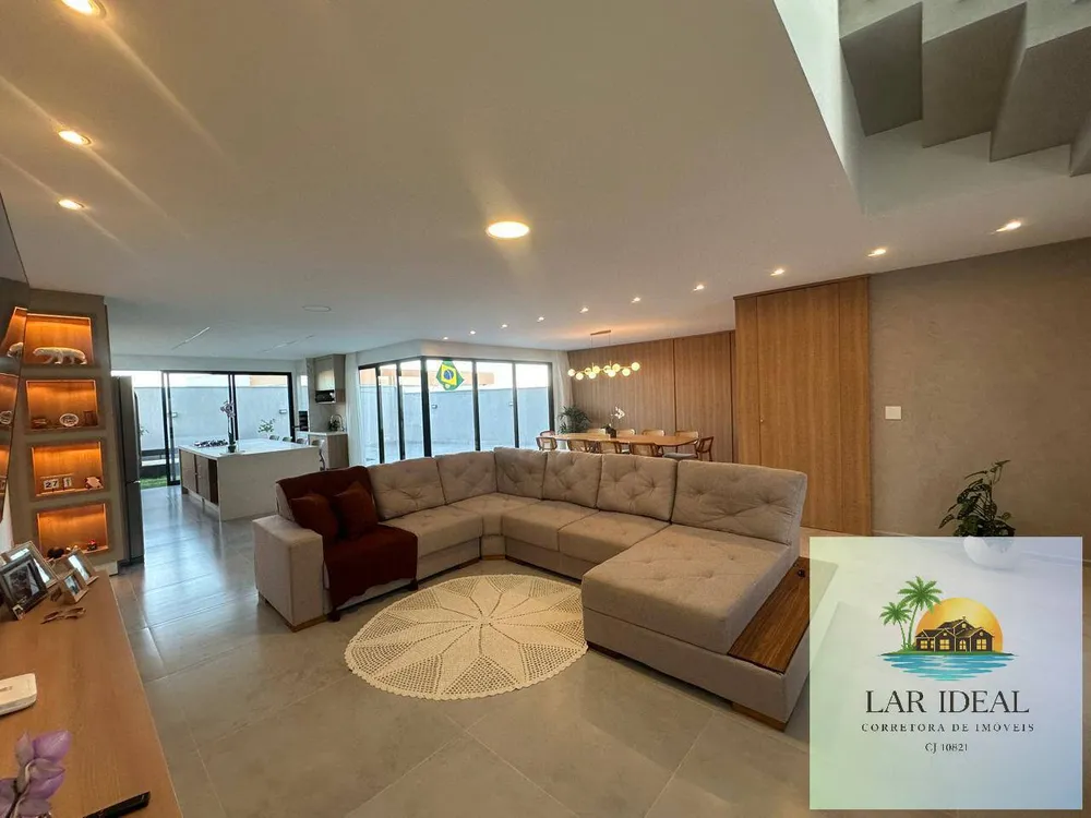 Casa, 3 quartos, 270 m² - Foto 2