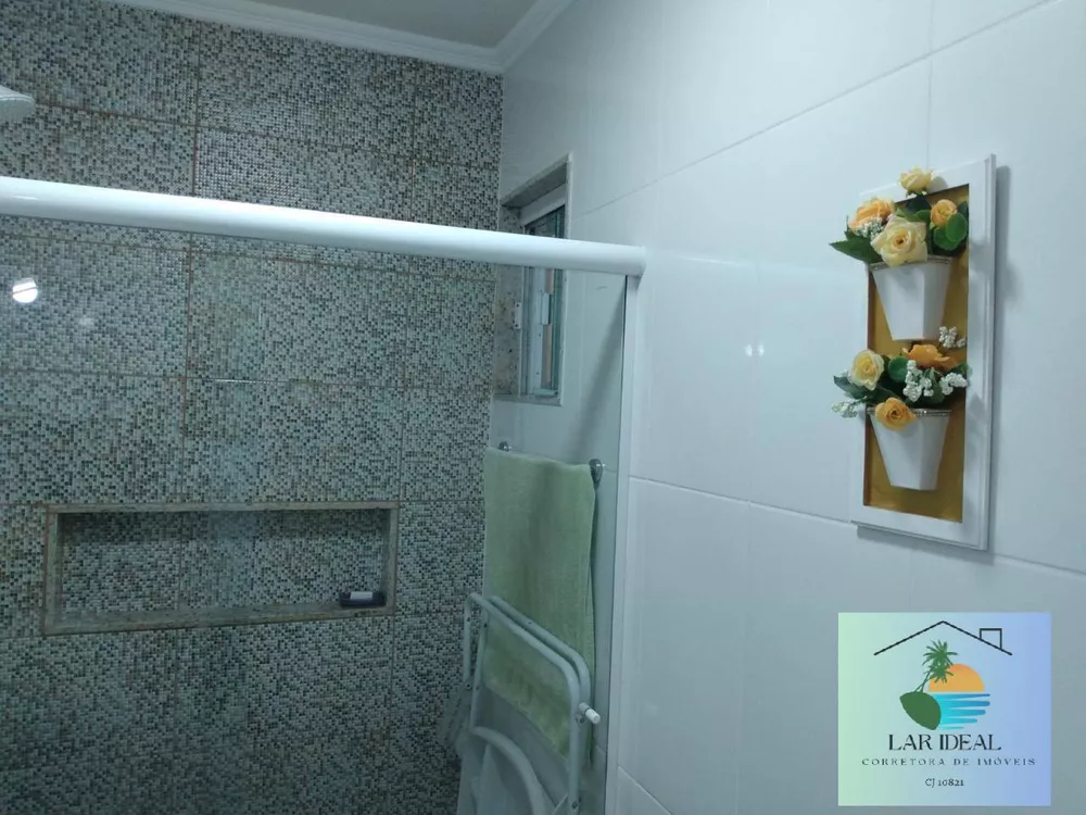 Casa, 5 quartos, 137 m² - Foto 2