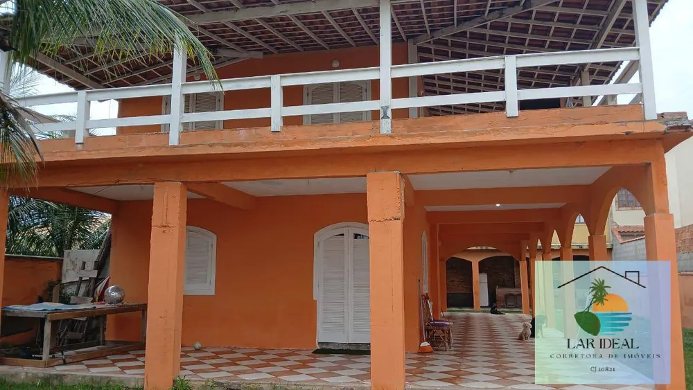 Casa, 5 quartos, 220 m² - Foto 1