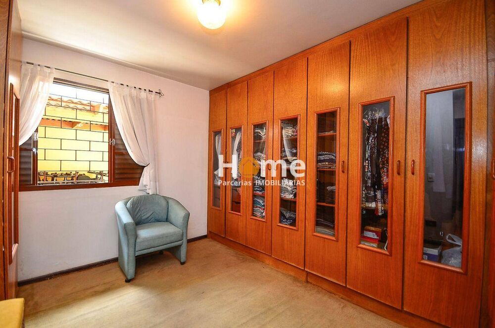 Casa, 3 quartos, 300 m² - Foto 2
