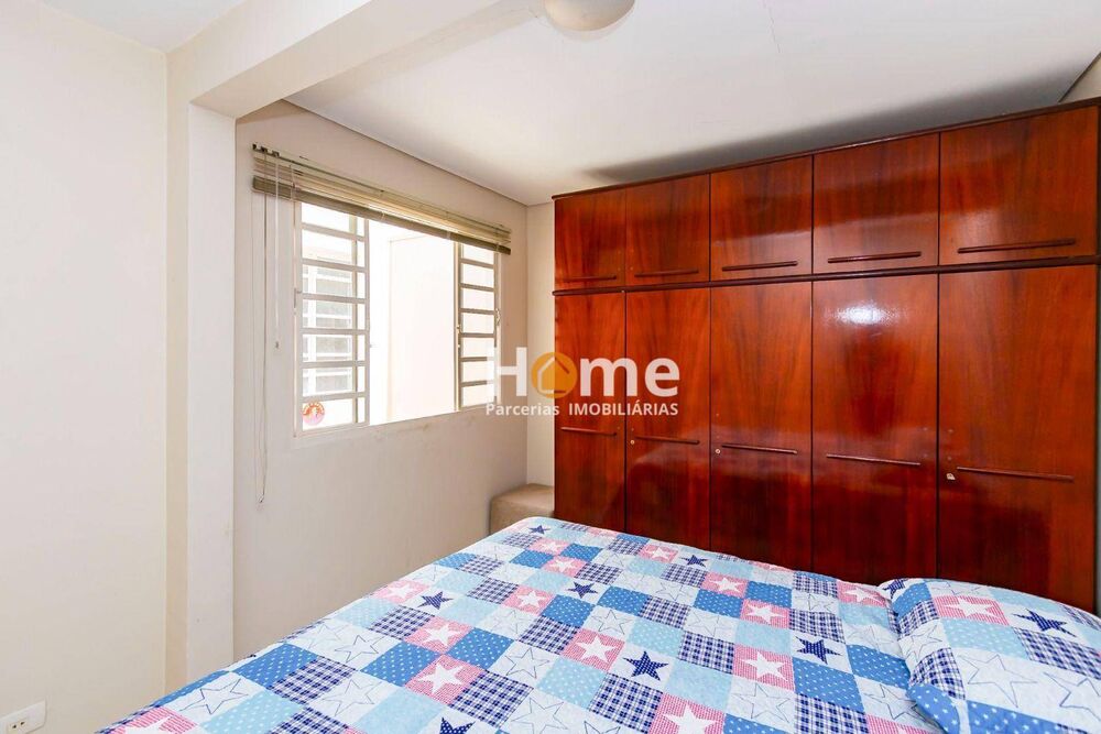 Casa à venda com 3 quartos, 120m² - Foto 2