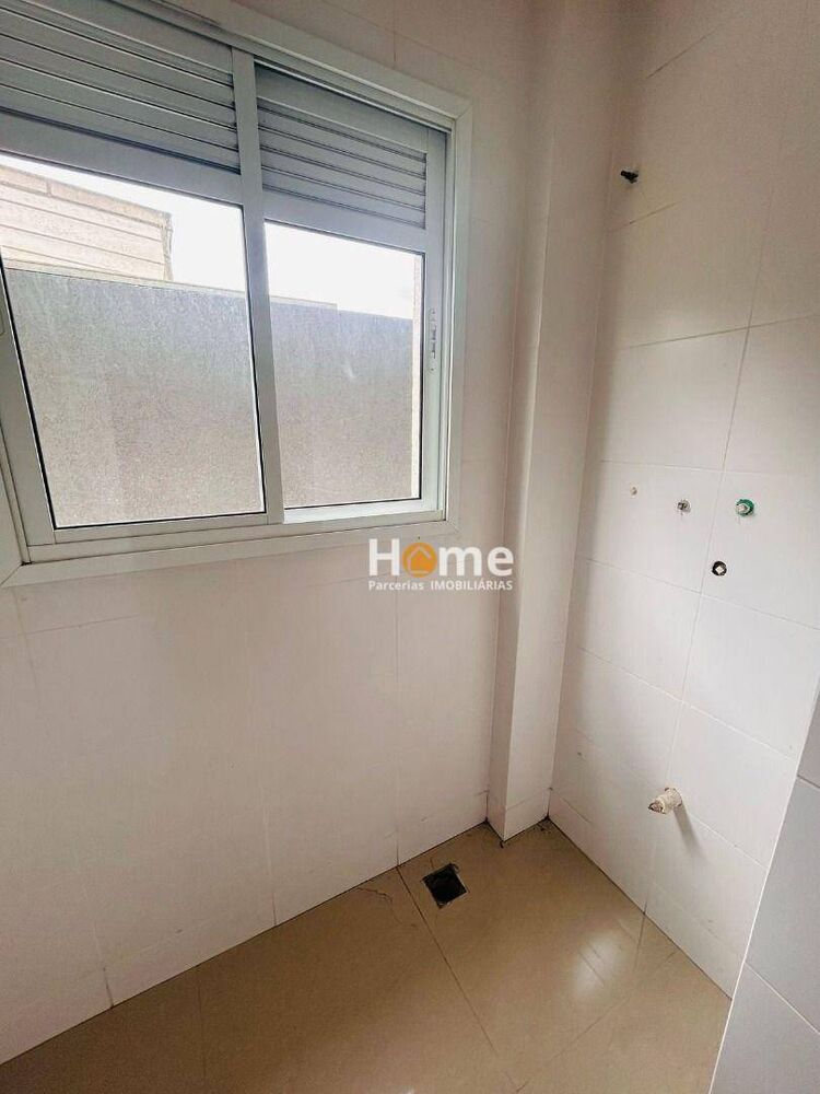 Apartamento à venda com 2 quartos, 51m² - Foto 2