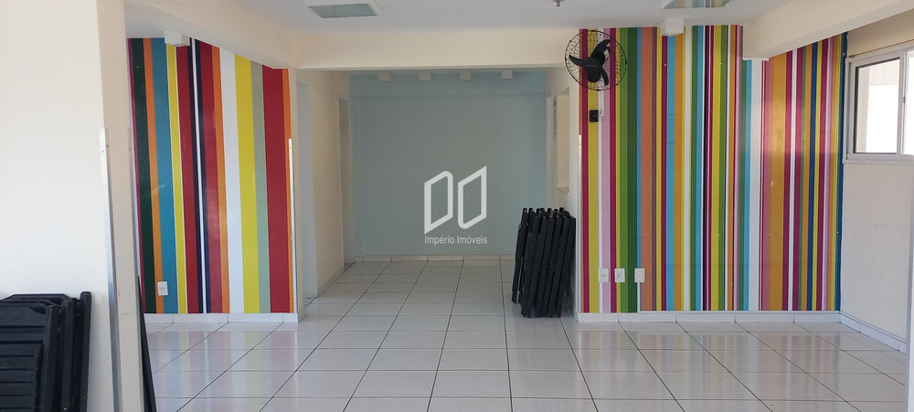 Apartamento à venda com 2 quartos, 55m² - Foto 2