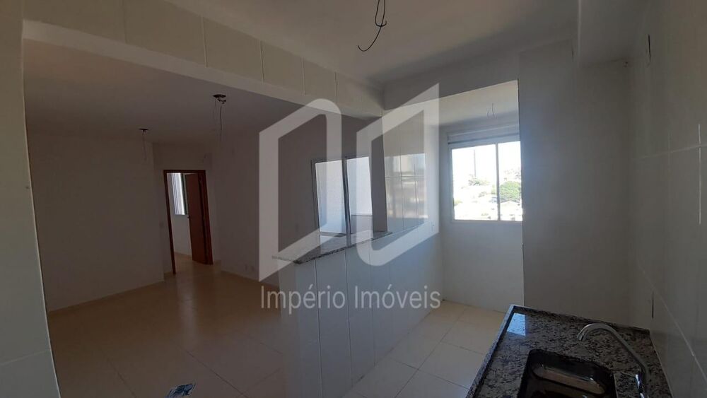 Apartamento para alugar com 2 quartos, 50m² - Foto 13