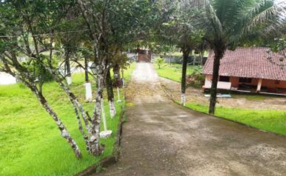 Sítio à venda com 2 quartos, 200000m² - Foto 2