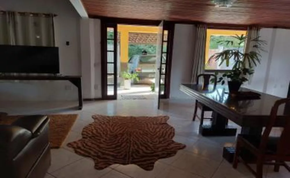 Chácara, 3 quartos, 810 m² - Foto 18