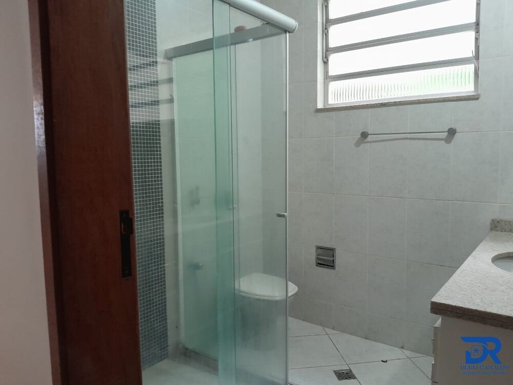 Casa à venda com 4 quartos, 187m² - Foto 6