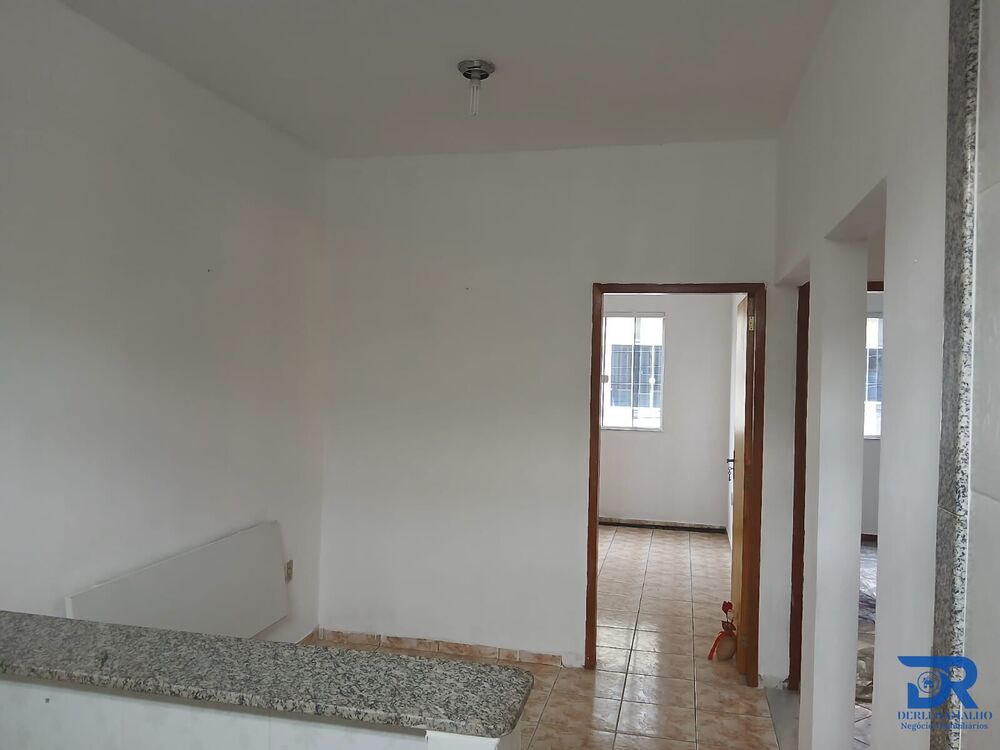 Casa para alugar com 2 quartos, 60m² - Foto 9