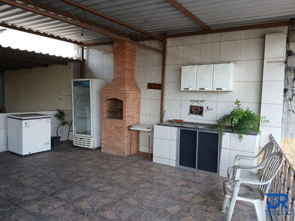 Casa, 3 quartos, 102 m² - Foto 1