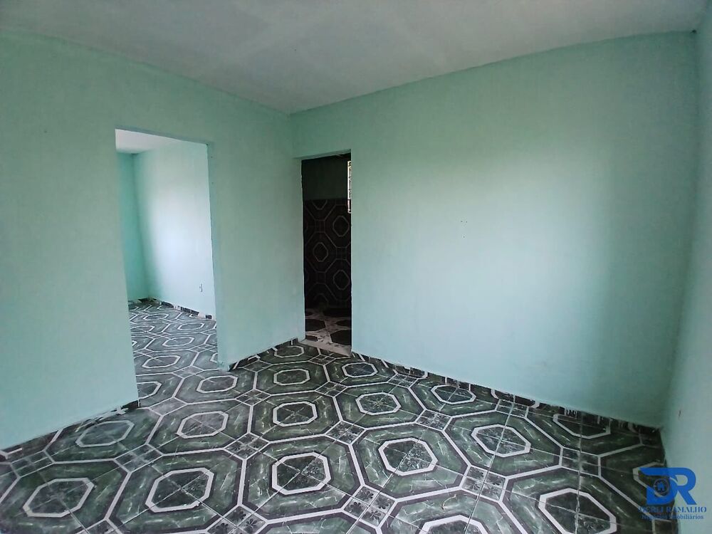 Casa para alugar com 2 quartos, 40m² - Foto 4