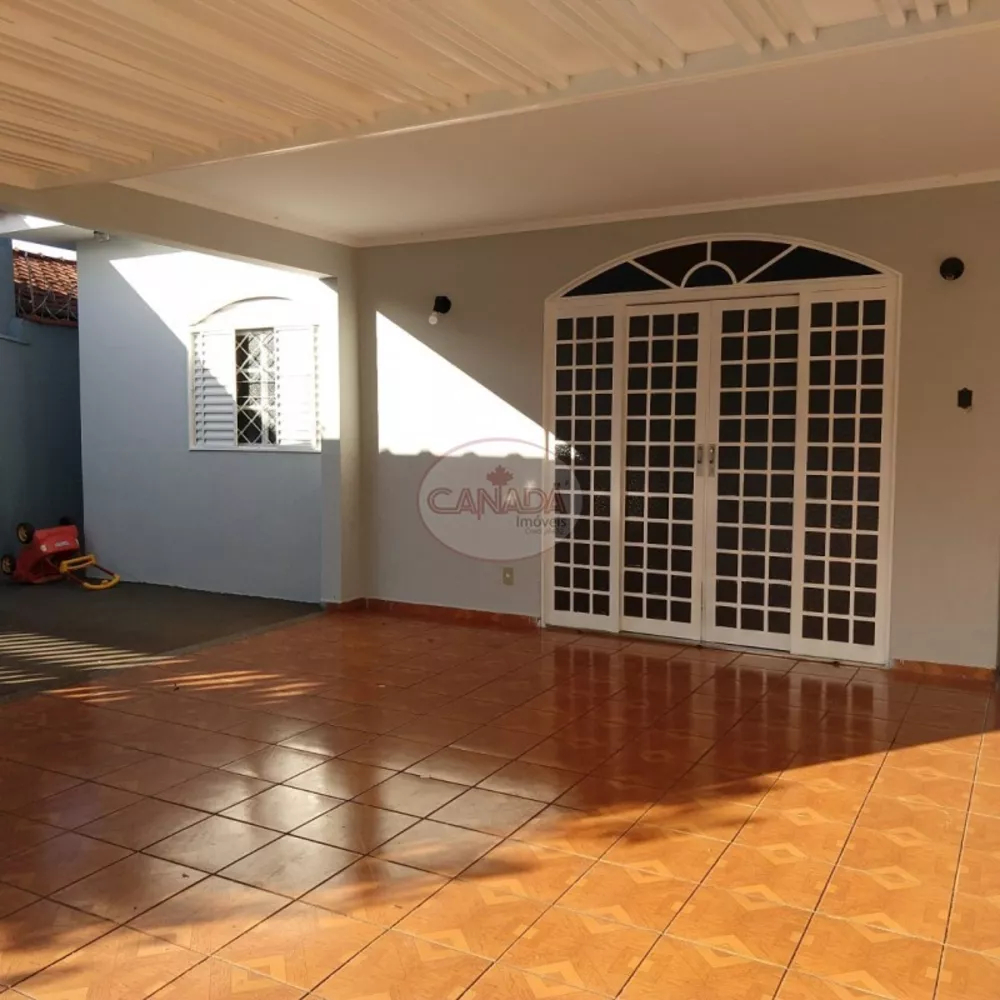 Casa à venda com 3 quartos, 154m² - Foto 2