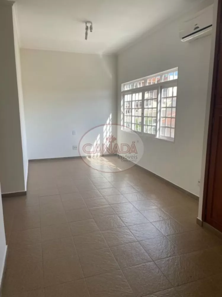 Sobrado à venda com 9 quartos, 232m² - Foto 4