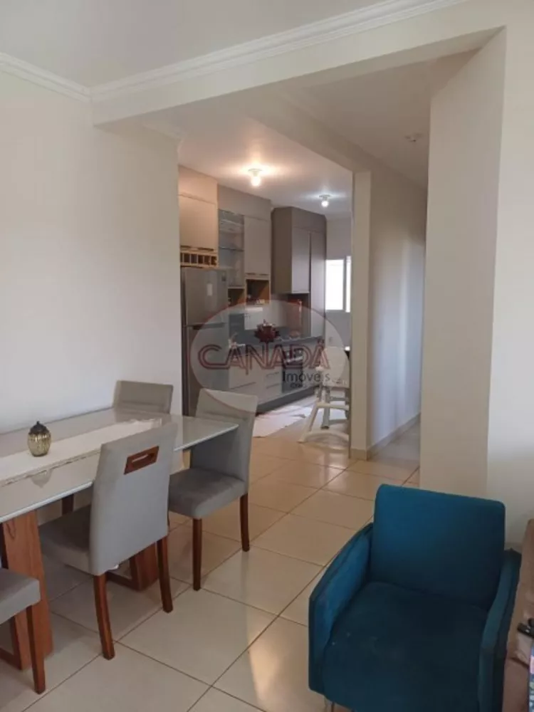 Apartamento à venda com 2 quartos, 67m² - Foto 1