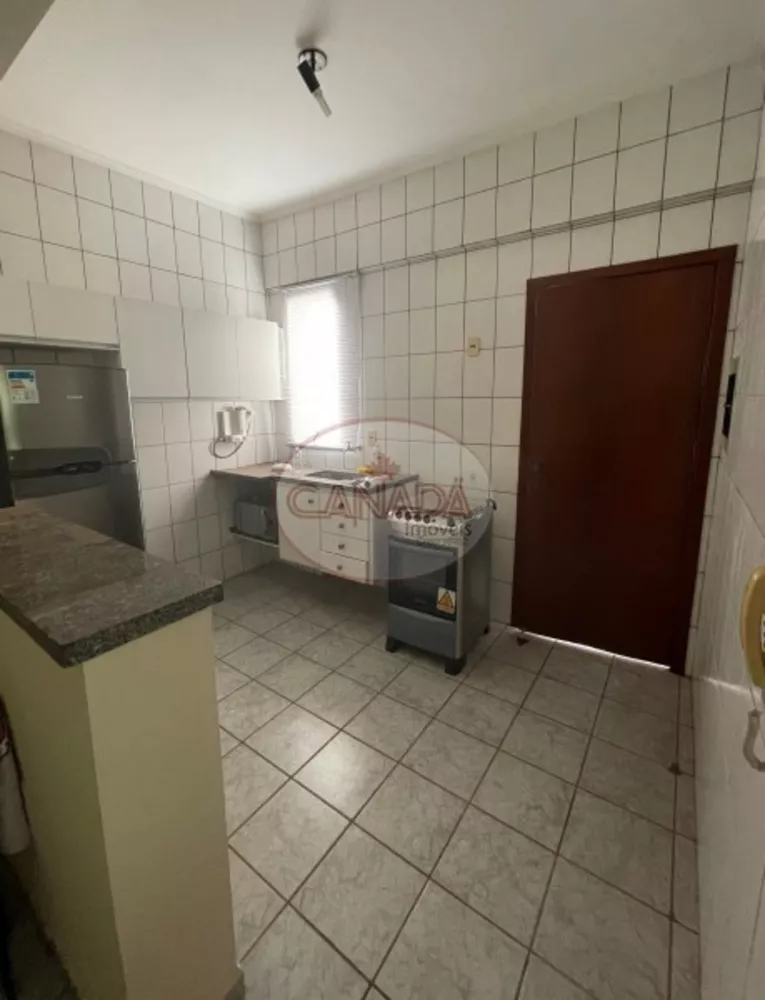 Apartamento à venda com 2 quartos, 67m² - Foto 3