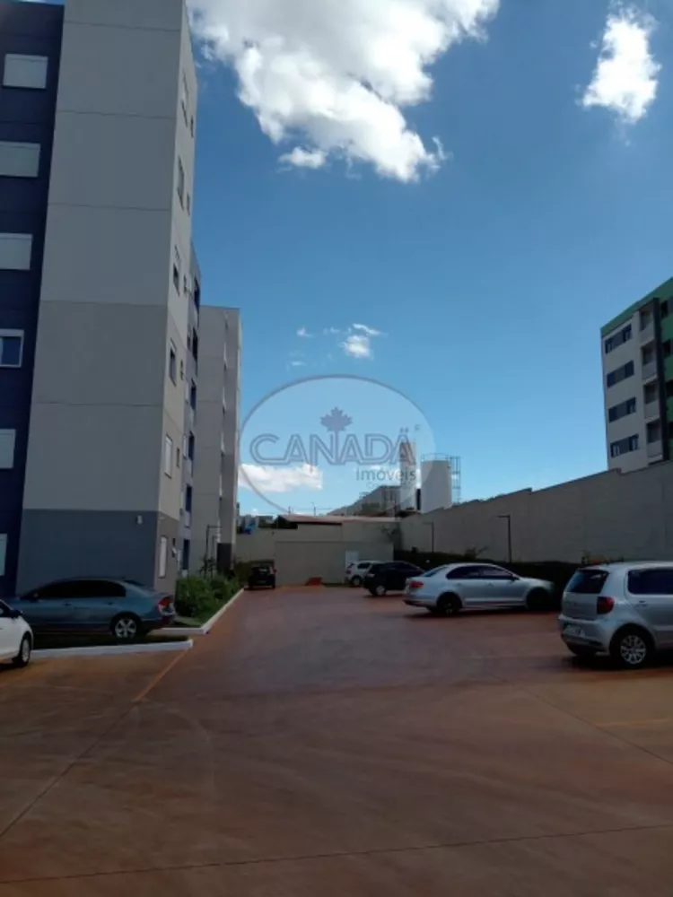 Apartamento à venda com 2 quartos, 46m² - Foto 3