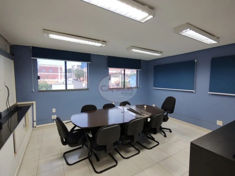 Prédio Inteiro, 2500 m² - Foto 1