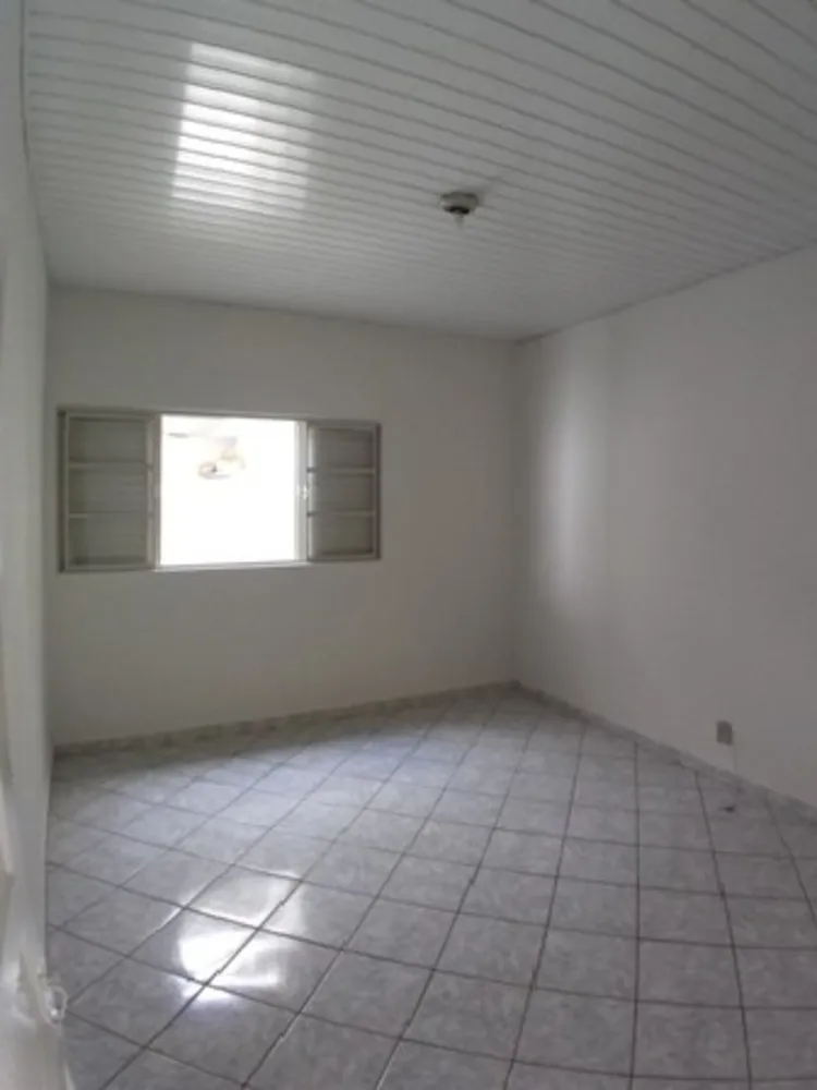 Casa, 3 quartos, 110 m² - Foto 2