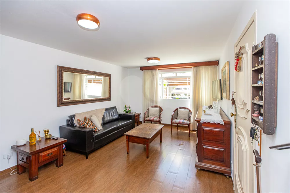 Casa, 4 quartos, 114 m² - Foto 1