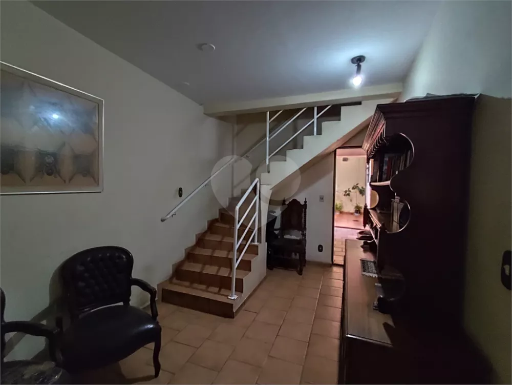 Sobrado, 6 quartos, 270 m² - Foto 3