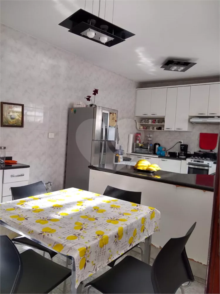 Casa, 3 quartos, 250 m² - Foto 3