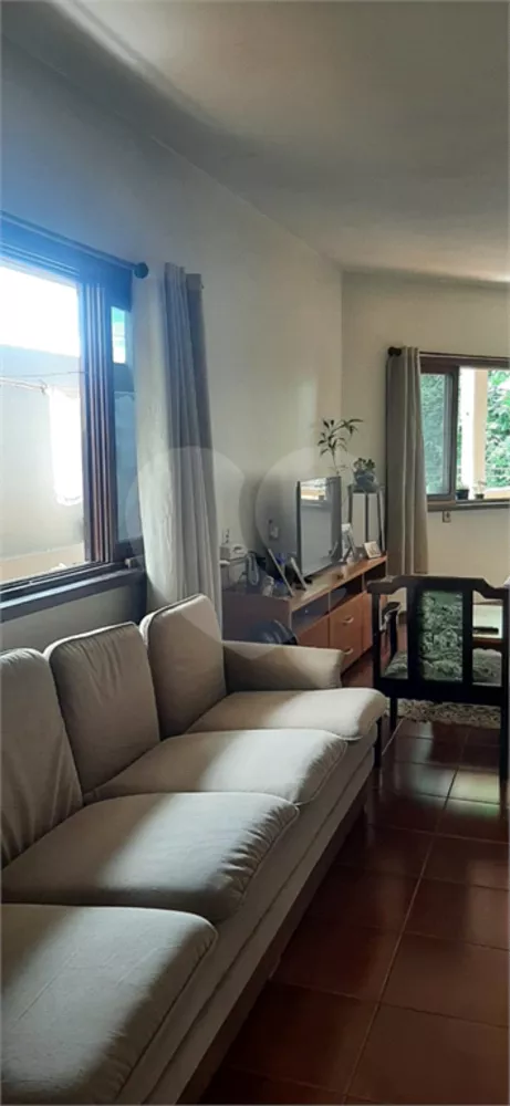 Sobrado, 8 quartos, 372 m² - Foto 3