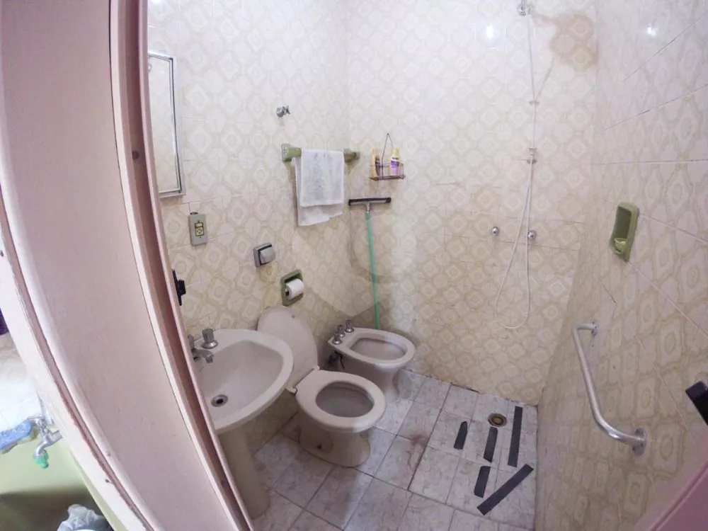 Casa, 3 quartos, 229 m² - Foto 1