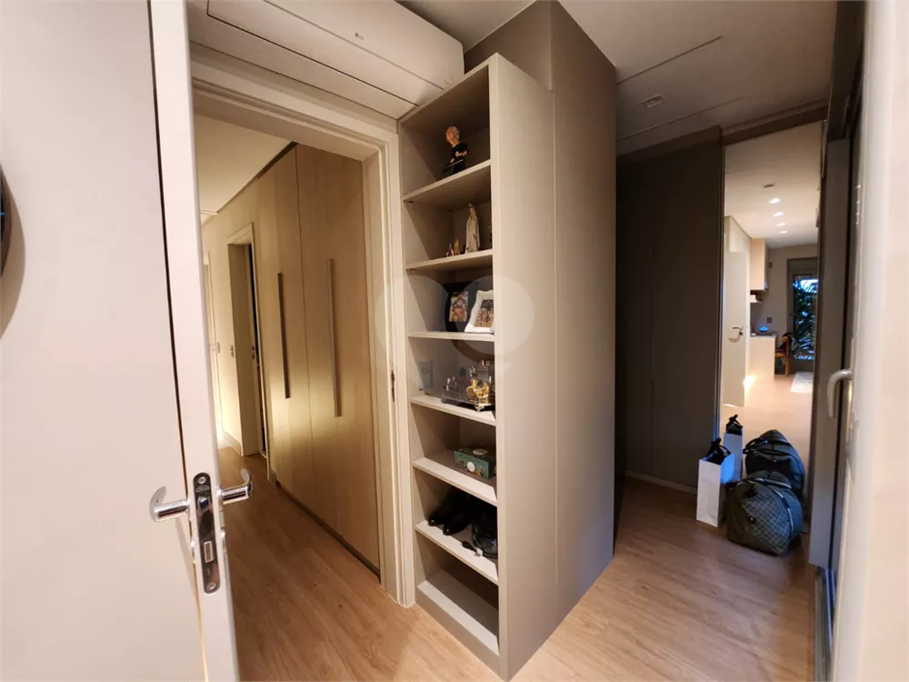 Apartamento, 4 quartos, 197 m² - Foto 2