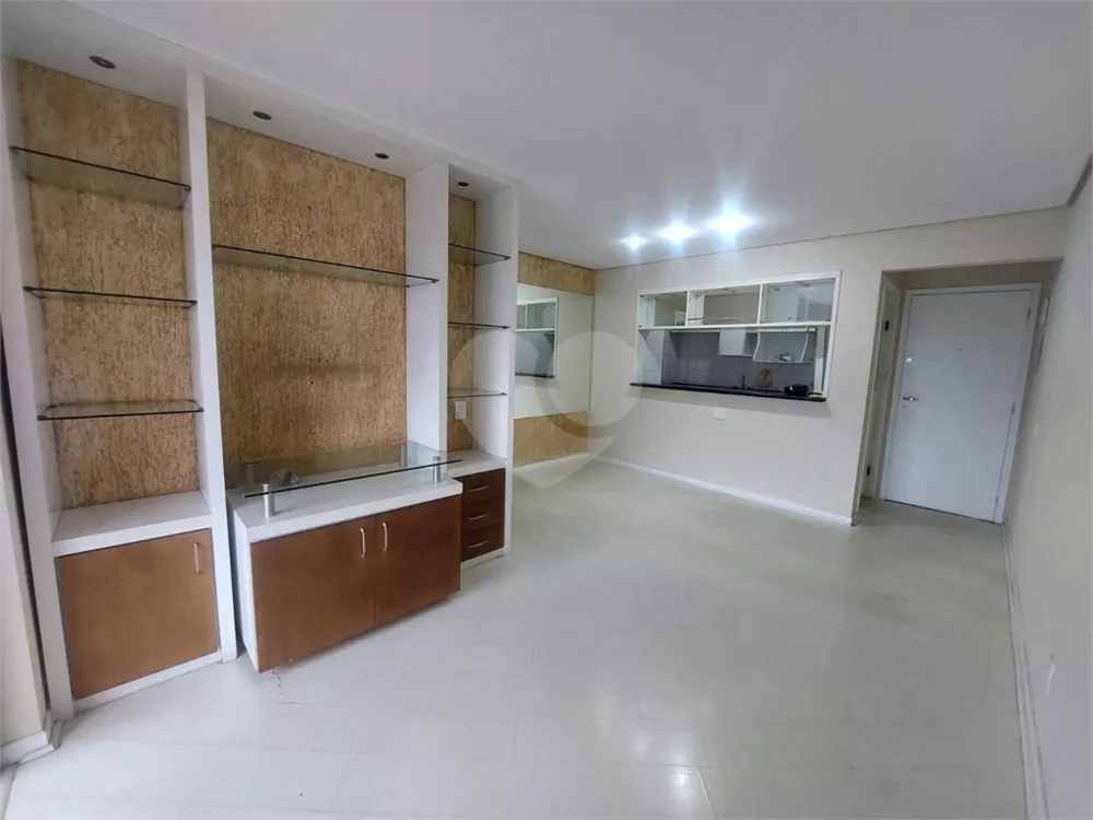 Apartamento, 3 quartos, 75 m² - Foto 1