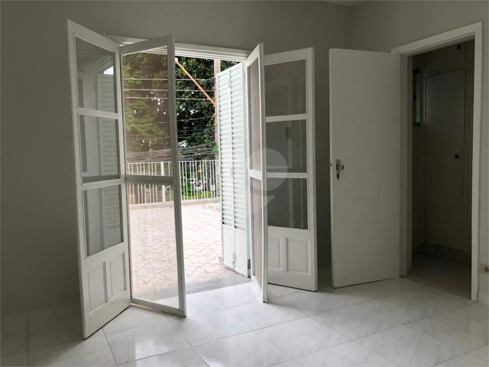 Sobrado, 3 quartos, 200 m² - Foto 2