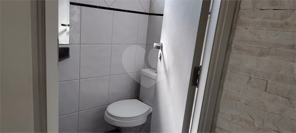 Casa, 3 quartos, 241 m² - Foto 2
