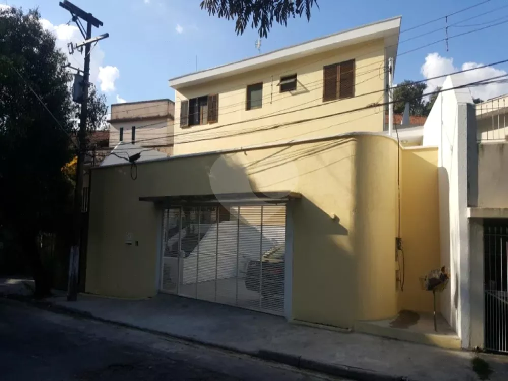 Casa, 4 quartos, 270 m² - Foto 1