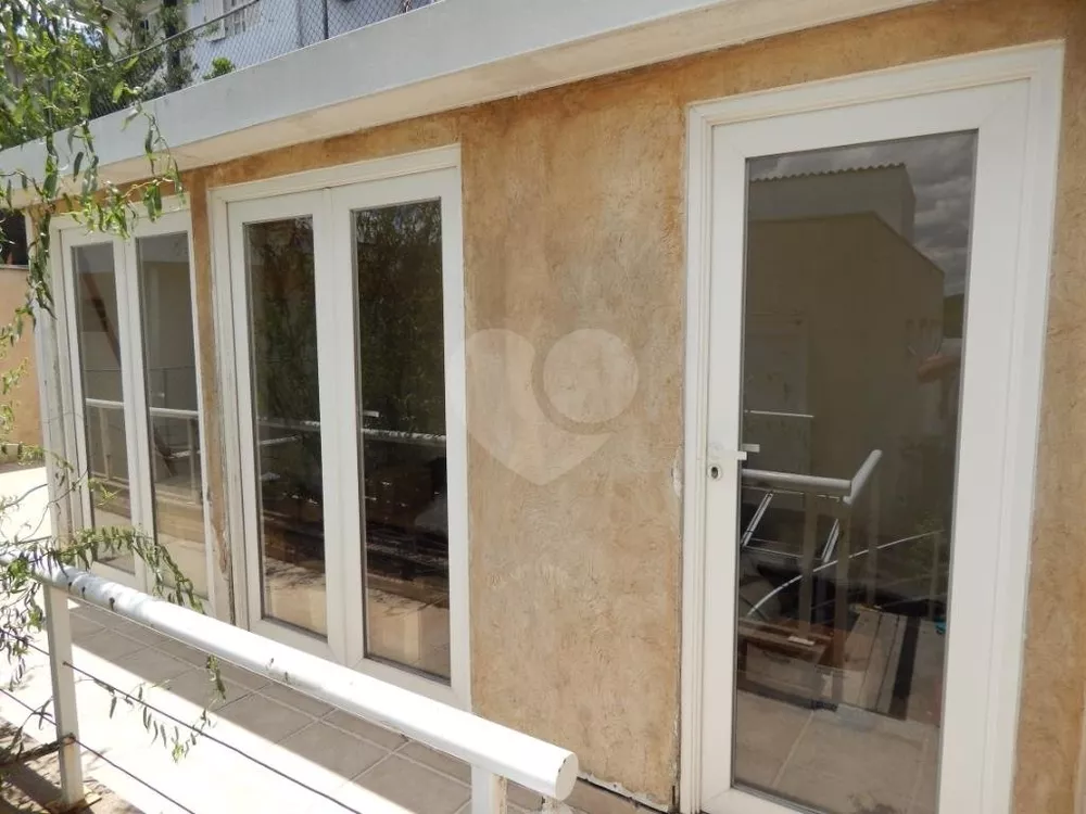 Sobrado, 5 quartos, 330 m² - Foto 1