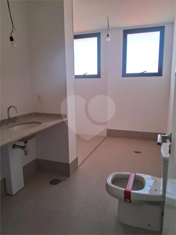 Apartamento, 4 quartos, 230 m² - Foto 1
