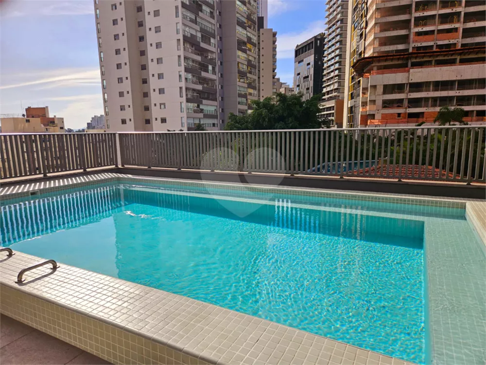 Apartamento, 1 quarto, 30 m² - Foto 2